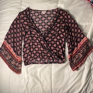 Women’s Cropped Blouse